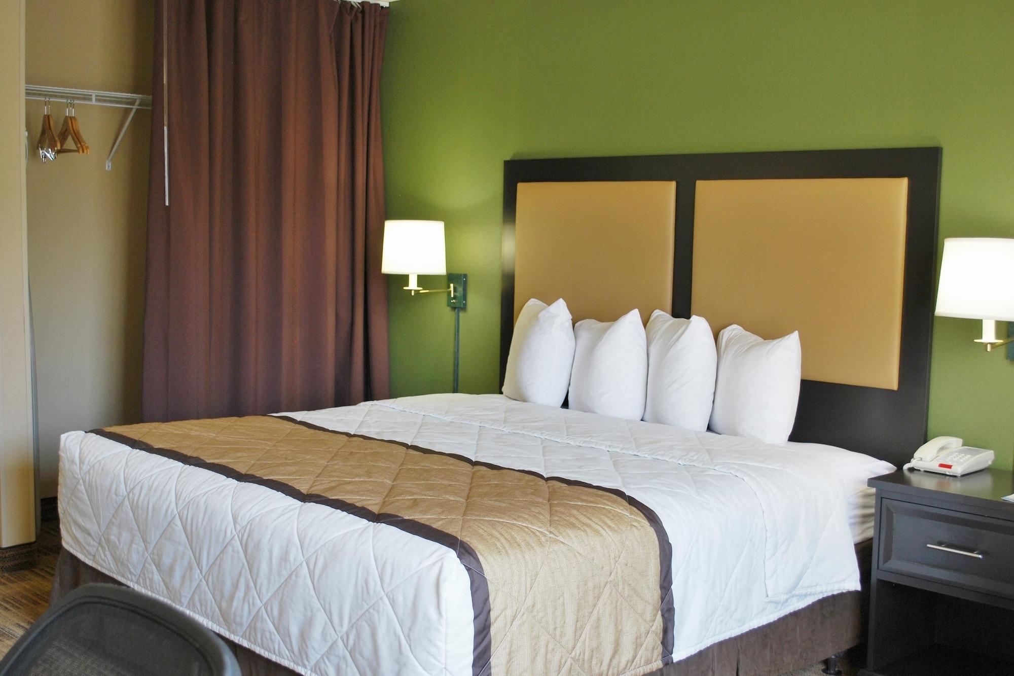 Extended Stay America Select Suites - Chicago - Naperville - East Esterno foto