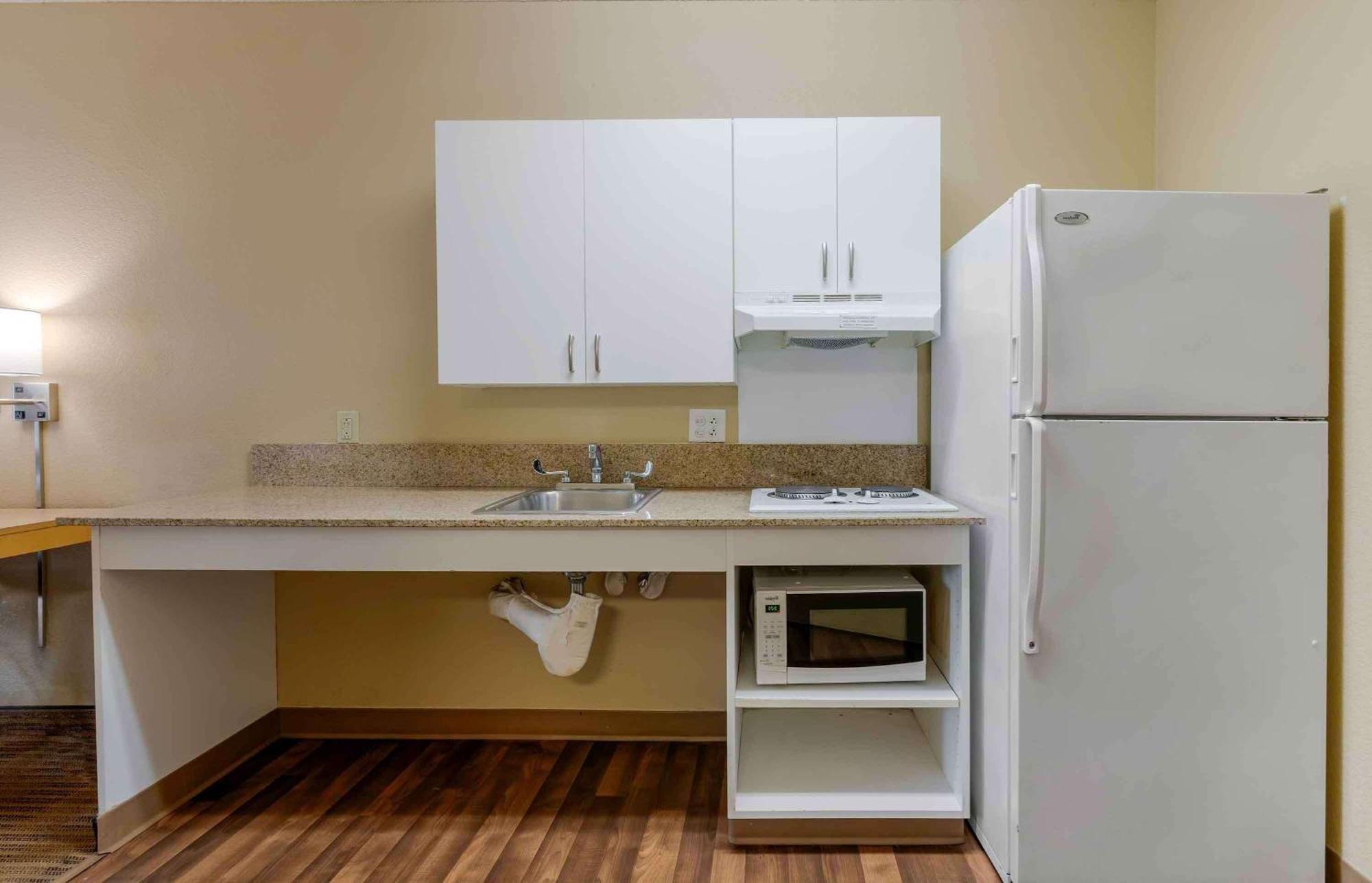 Extended Stay America Select Suites - Chicago - Naperville - East Esterno foto