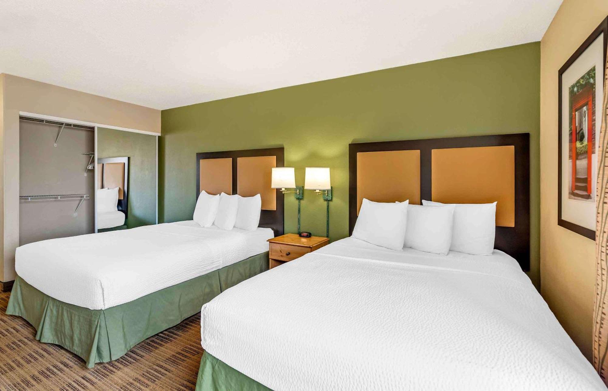 Extended Stay America Select Suites - Chicago - Naperville - East Esterno foto