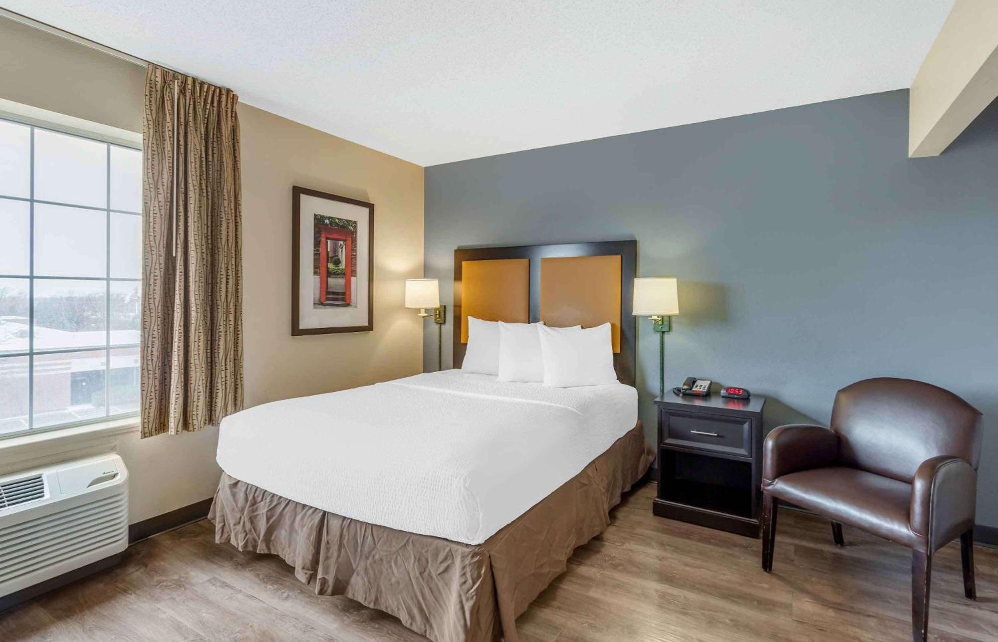 Extended Stay America Select Suites - Chicago - Naperville - East Esterno foto